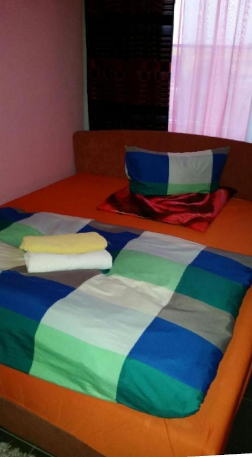 ميونيخ Schohne Zimmer Mit Doppelbet المظهر الخارجي الصورة